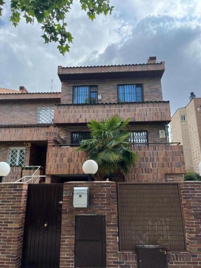 C7 Exclusiva Zona Madrid Exterior foto